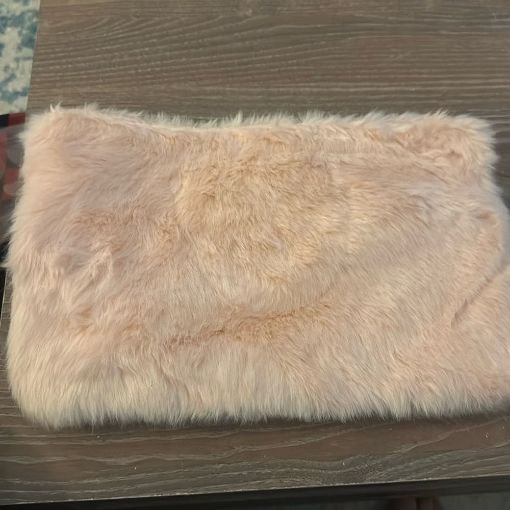 Fuzzy pink Clutch